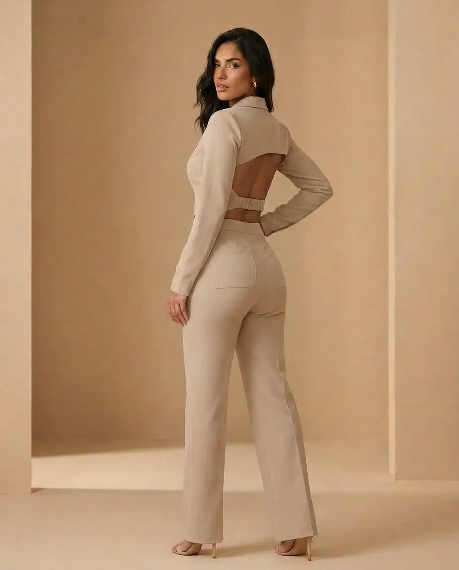 Conjunto Sartorial Twist — Blazer Crop de Solapa y Pantalón Palazzo de Tiro Alto